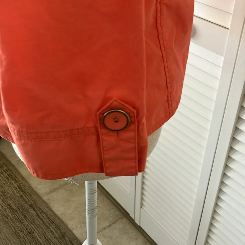 Chico’s 3/4 sleeve blazer in a salmon color 100% cotton Chico’s size 0 or U.S. S
